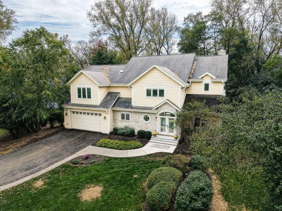 N77W31687 Northwoods Dr, Merton Town, WI 53029 - Image #1