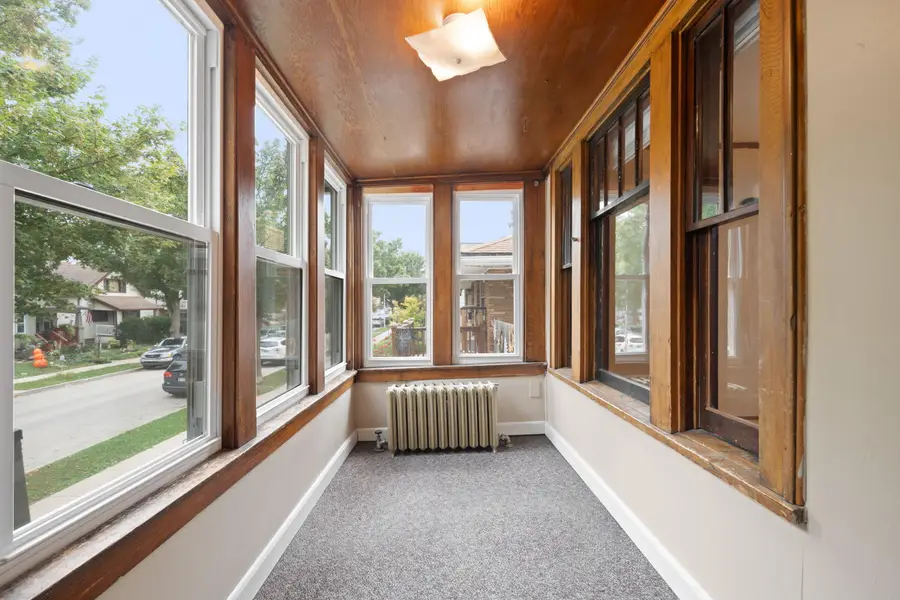 2219 S 59th St, West Allis, WI 53219 - Image #3