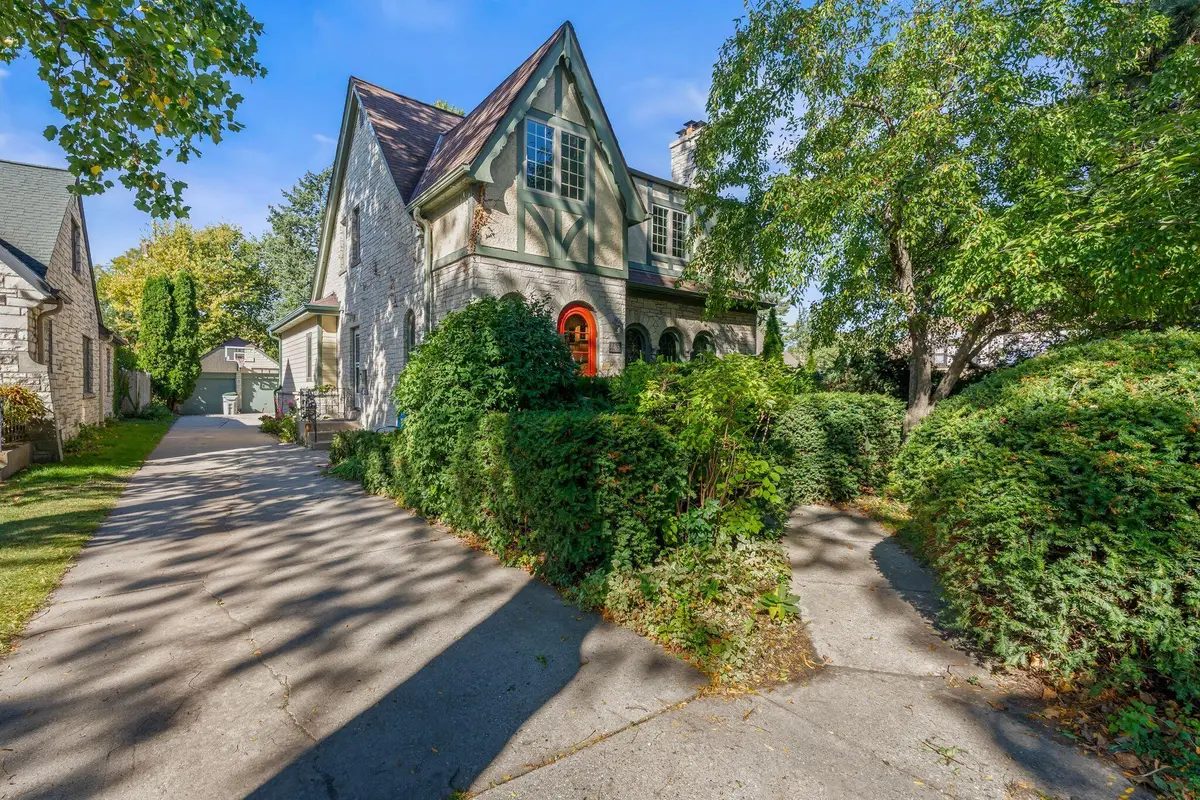 463 N Story Pkwy, Milwaukee, WI 53208 - Image #1