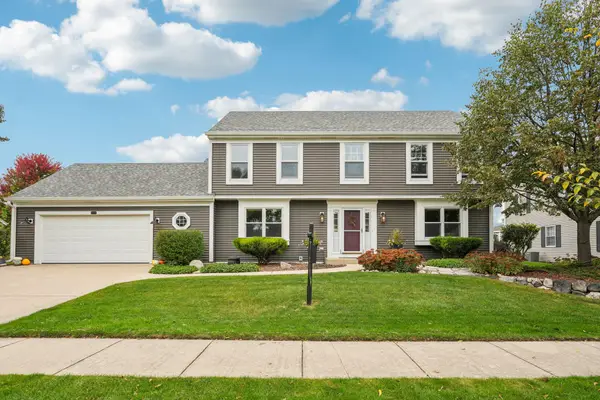 N105W6300 Brenton Ln, Cedarburg, WI 53012