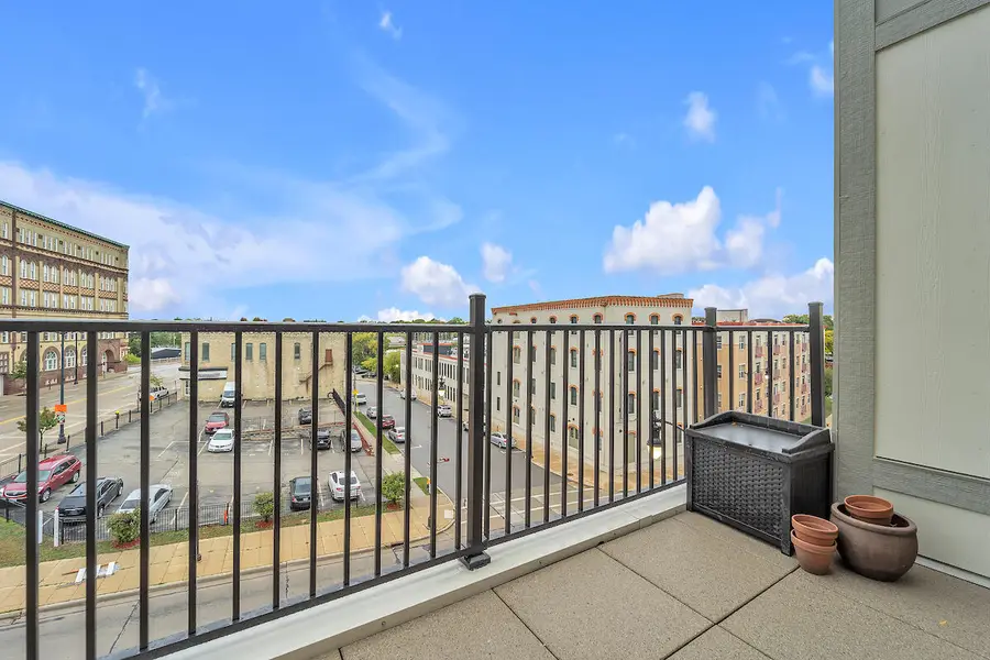 141 Main St, Racine, WI 53403 - Image #2