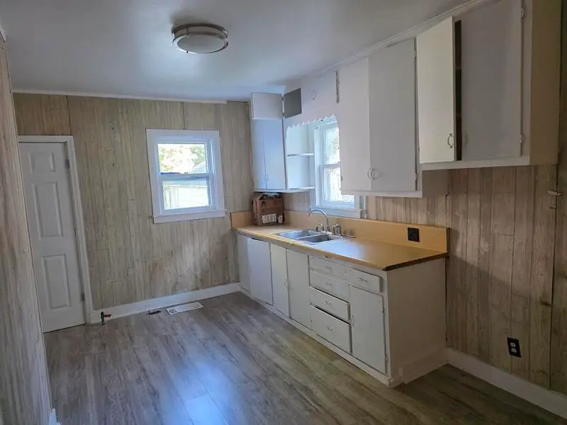 1925 N 10th St, Sheboygan, WI 53081 - Image #3