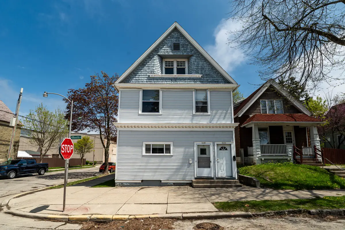 3176 N Booth St, Milwaukee, WI 53212 - Image #1