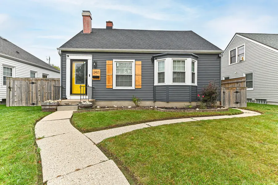 2421 S 65th St, West Allis, WI 53219 - Image #2