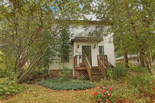 213 N Church St, Elkhorn, WI 53121