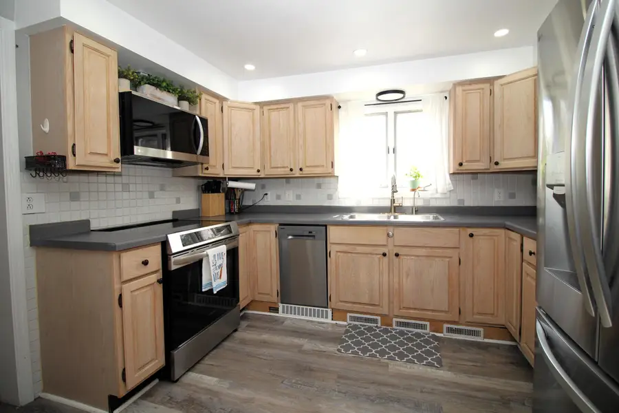 N3075 Satinwood Rd, Como, WI 53147 - Image #3