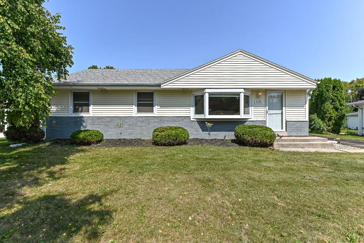 6206 W Fairlane Ave, Brown Deer, WI 53223 - Image #1