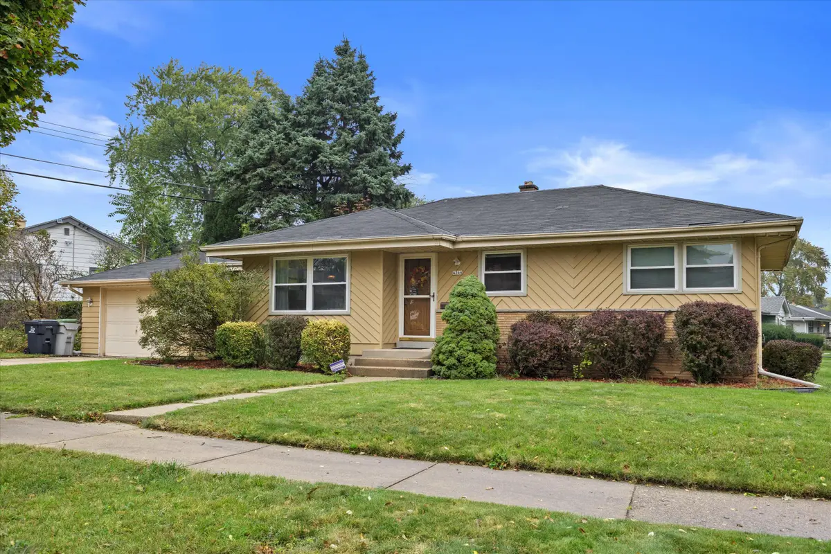4244 N 83rd St, Milwaukee, WI 53222 - Image #1