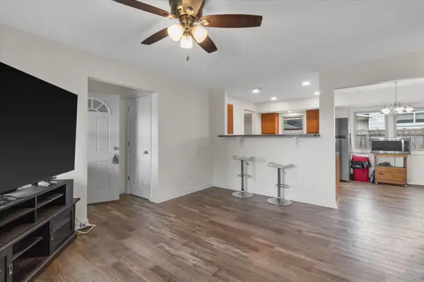 6039 W Tower Ave, Brown Deer, WI 53223