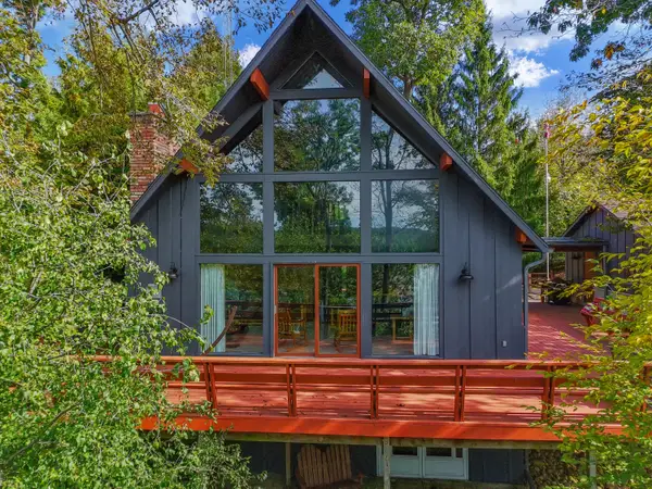 W5518 Lost Nation Rd, La Grange, WI 53121