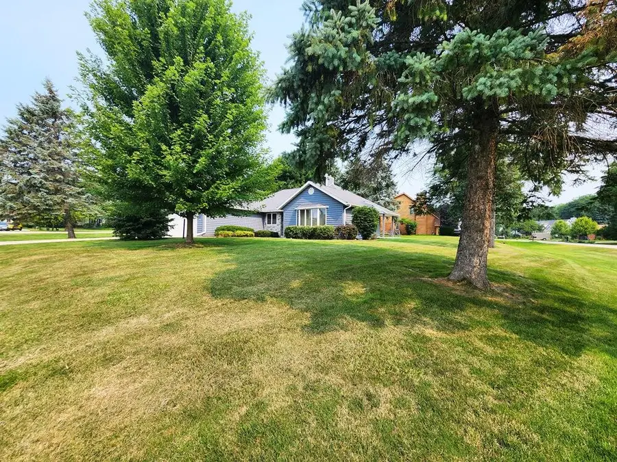 5308 Quail Ct, Sheboygan, WI 53083 - Image #2