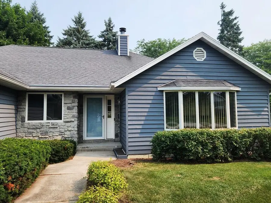 5308 Quail Ct, Sheboygan, WI 53083 - Image #3