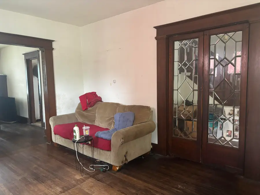 1041 College Ave, Racine, WI 53403 - Image #2