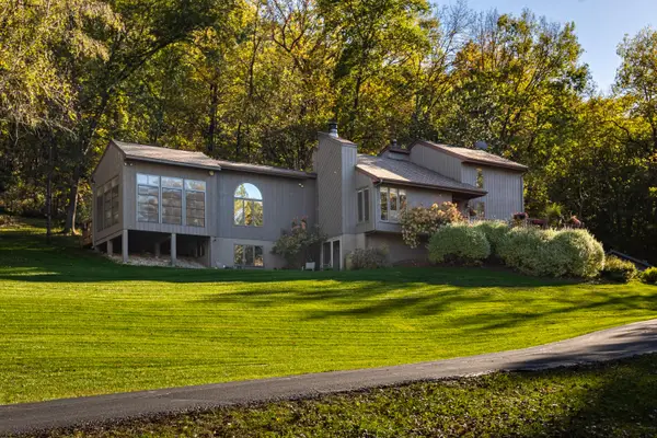 7030 Birchwood Dr, Hokah, MN 55947