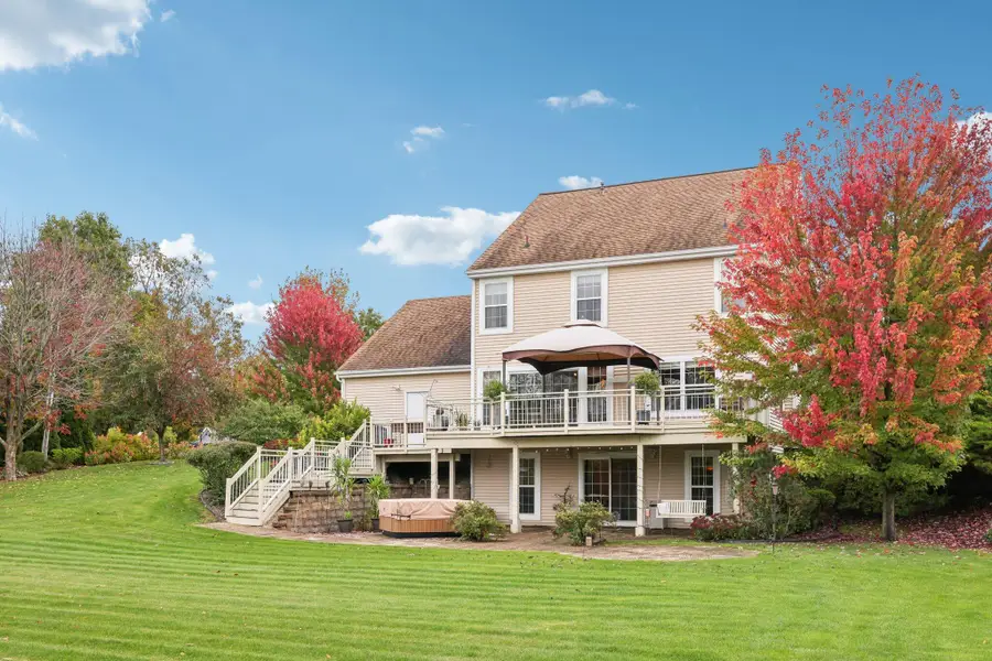 8216 Anna Ave, Wind Lake, WI 53185 - Image #3