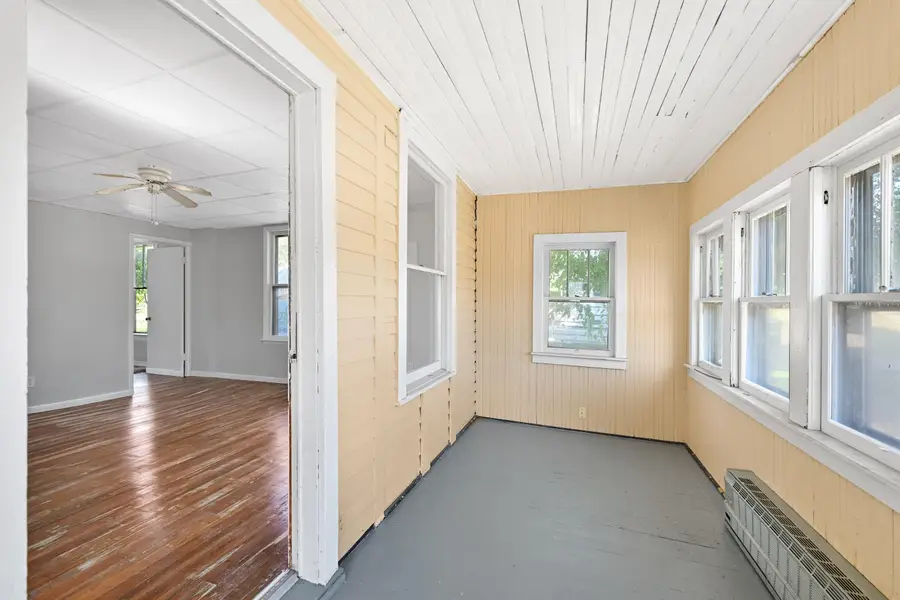 305 N Lake Ave, Twin Lakes, WI 53181 - Image #2