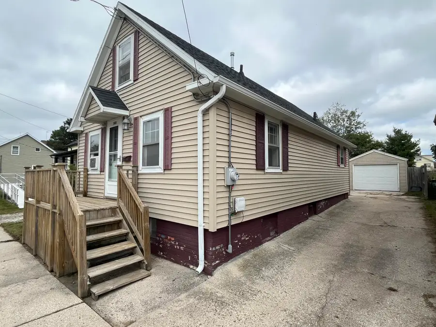 1808 11th St, Two Rivers, WI 54241 - Image #2