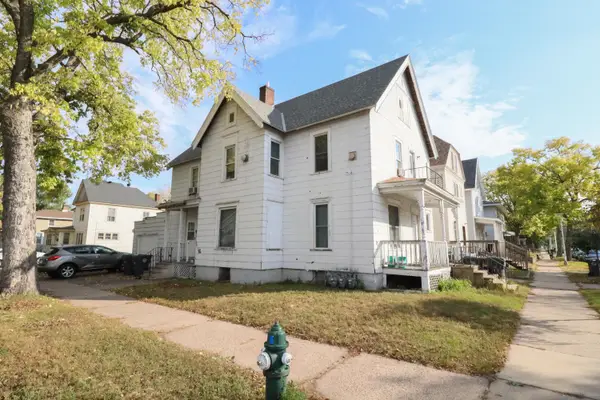 901 Vine St, La Crosse, WI 54601