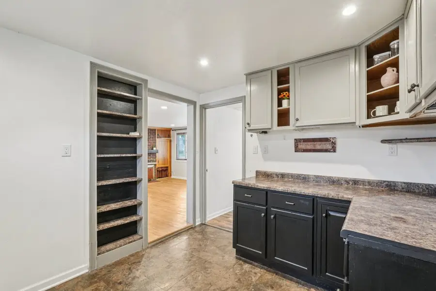 8230 W Burleigh St, Milwaukee, WI 53222 - Image #3