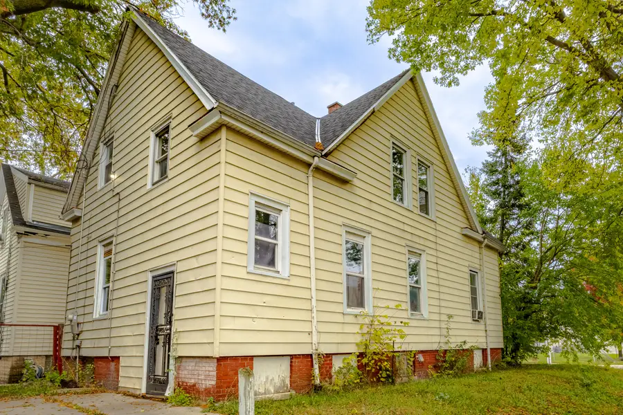 3003 N 20th St, Milwaukee, WI 53206 - Image #2