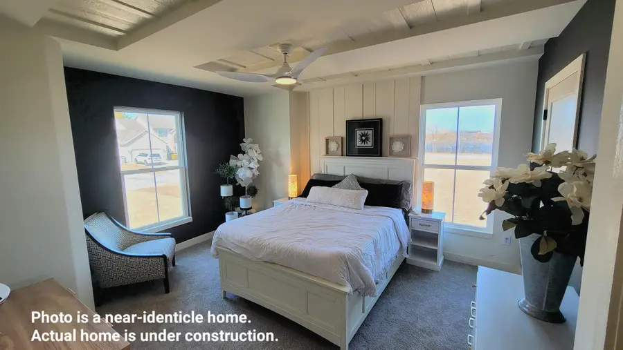 6900 W Beatrice Ct, Milwaukee, WI 53223 - Image #2