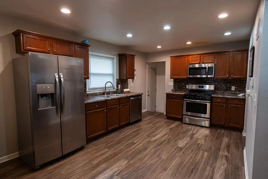 4513 N 67th St, Milwaukee, WI 53218 - Image #2