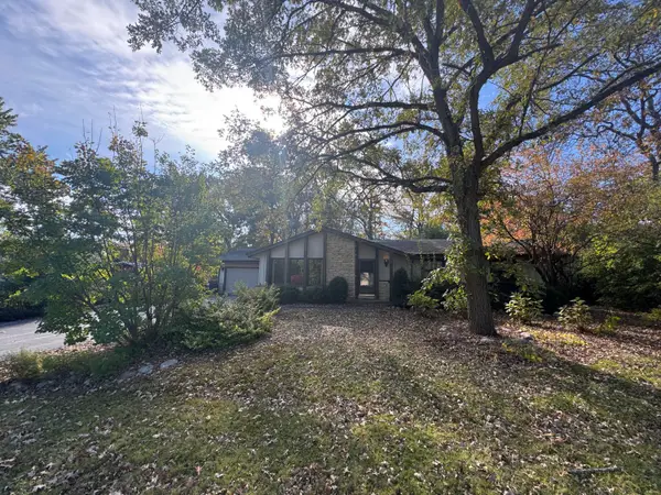 9719 12th Pl, Somers, WI 53144