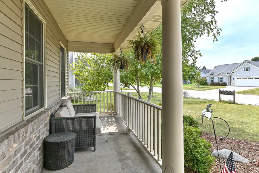 1053 Tallgrass Ln, Mount Pleasant, WI 53406 - Image #3