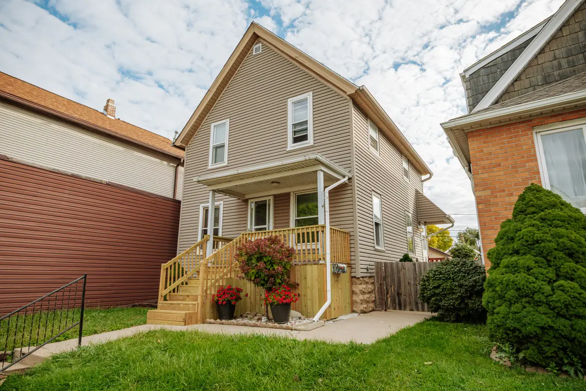 1946 S 76th St, West Allis, WI 53219 - Image #1