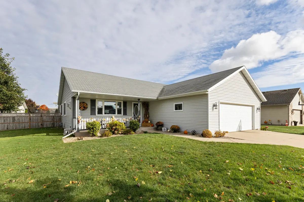 1526 Radhika St, Fort Atkinson, WI 53538 - Image #1