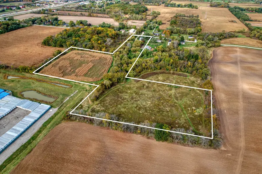12929 6 1/2 Mile Rd, Caledonia, WI 53108 - Image #2