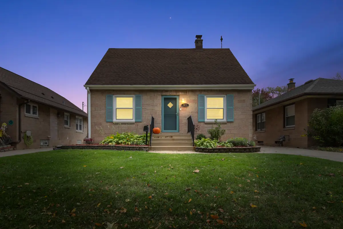 2472 S 95th St, West Allis, WI 53227 - Image #1