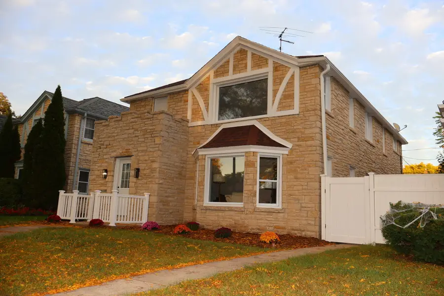 3280 N 54th St, Milwaukee, WI 53216 - Image #2