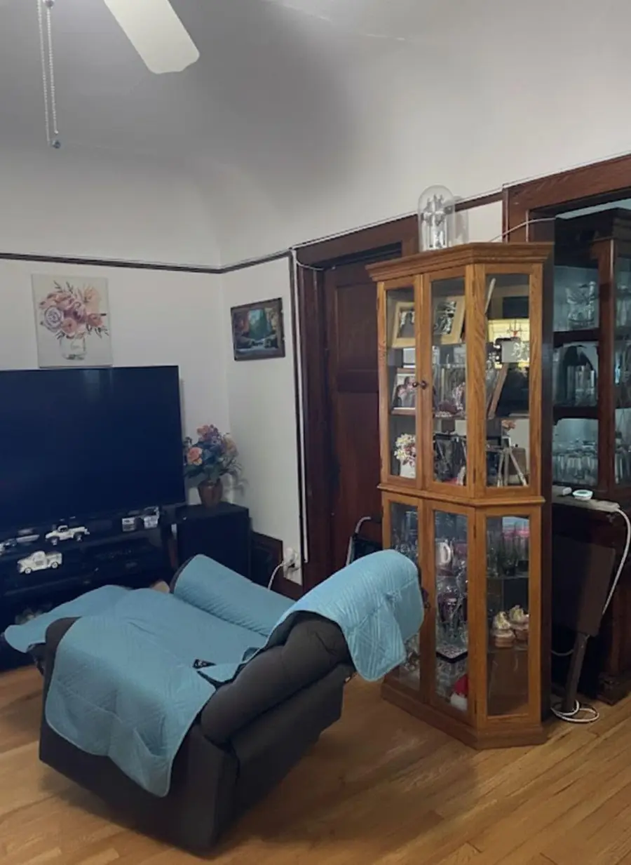 2642 N 51st St, Milwaukee, WI 53210 - Image #3