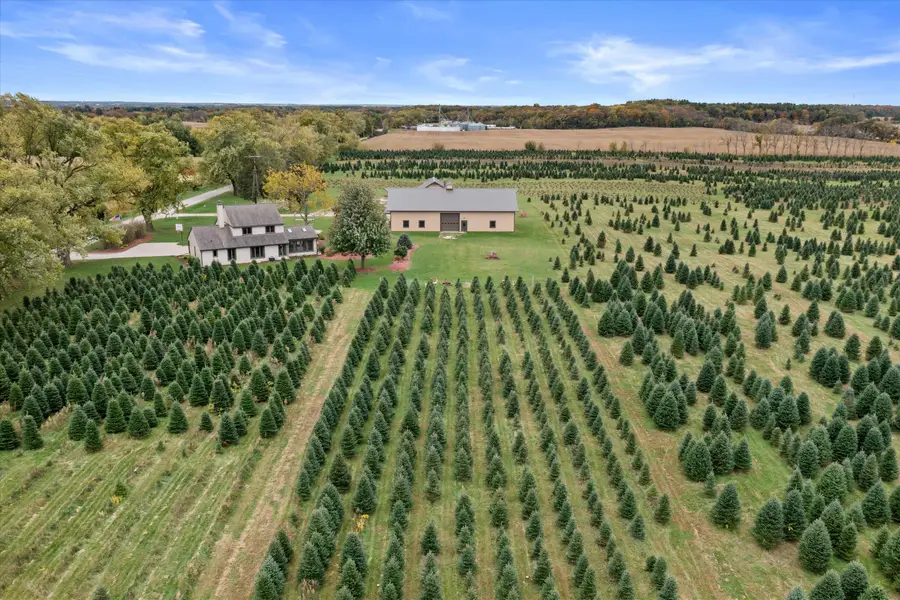 N9171 Nelson Rd, La Grange, WI 53120 - Image #2