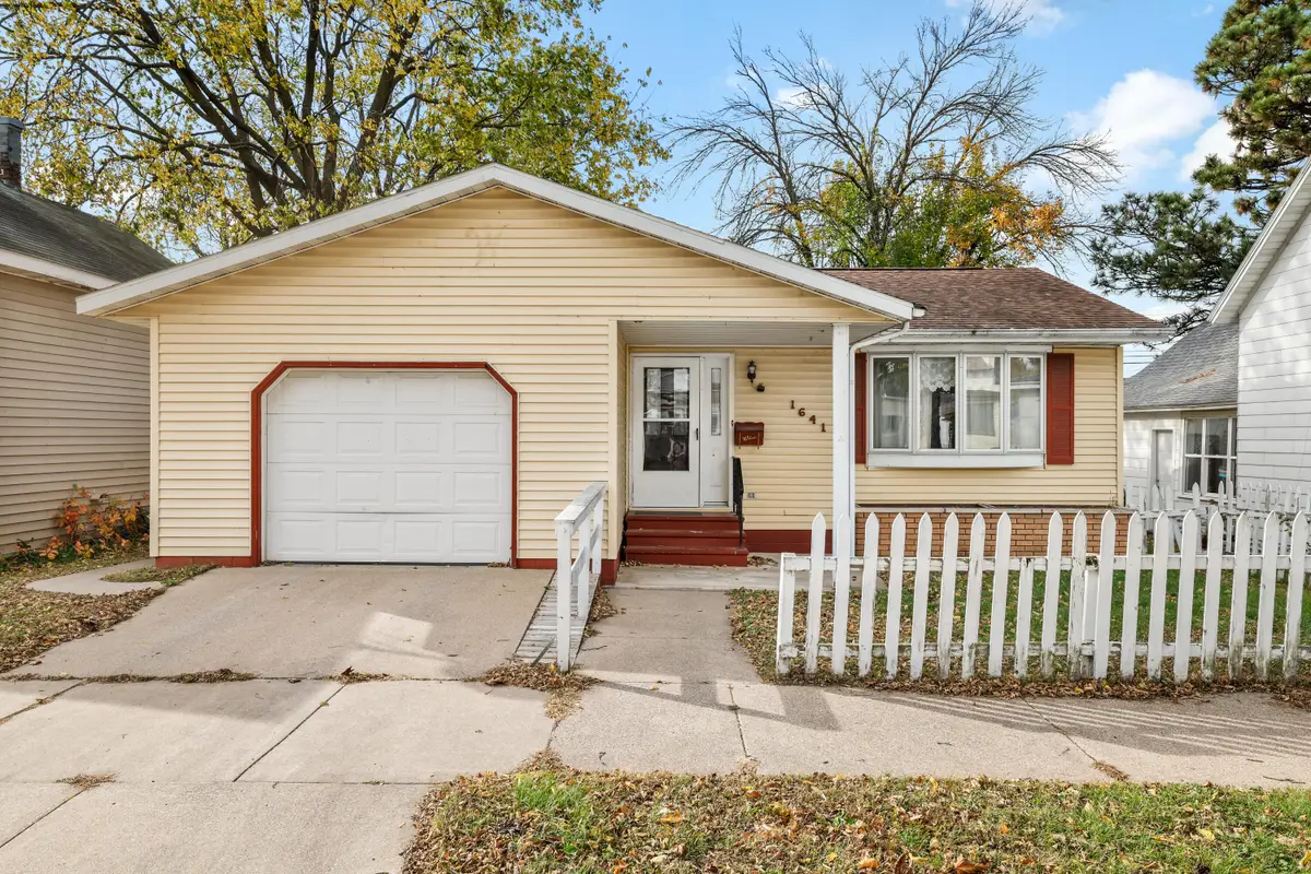 1641 Avon St, La Crosse, WI 54603 - Image #1