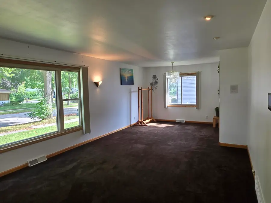 8081 N 105th St, Milwaukee, WI 53224 - Image #3