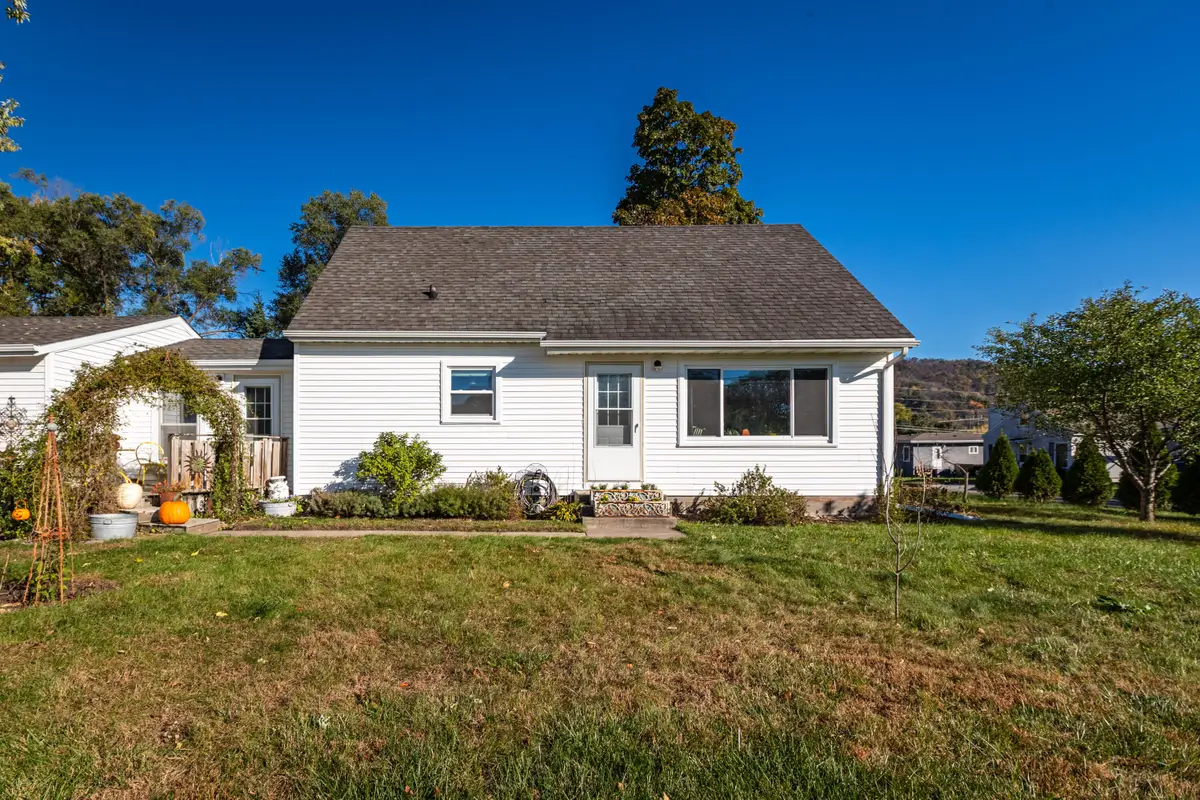 3147 29th St S, La Crosse, WI 54601 - Image #1