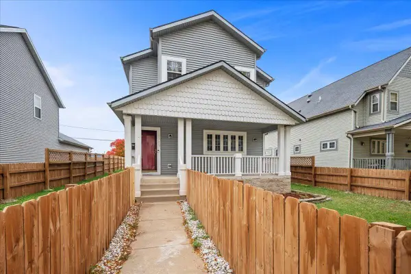 1725 N 18th St, Milwaukee, WI 53205