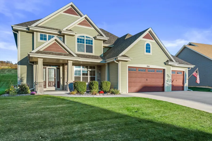 2064 Yuma Ct, Grafton, WI 53024 - Image #2