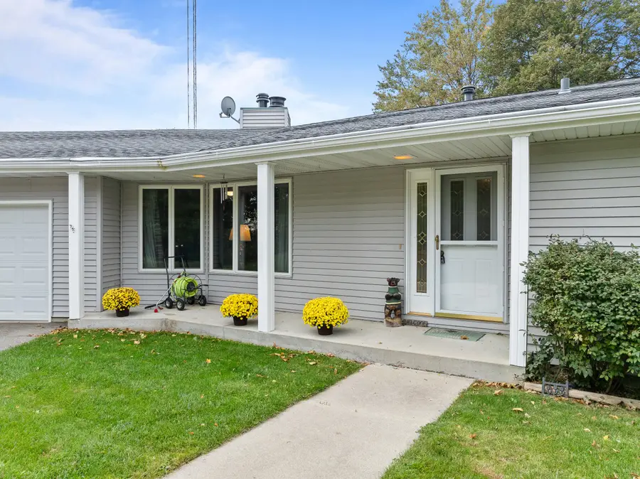 3345 County Rd F S, Delavan, WI 53115 - Image #2