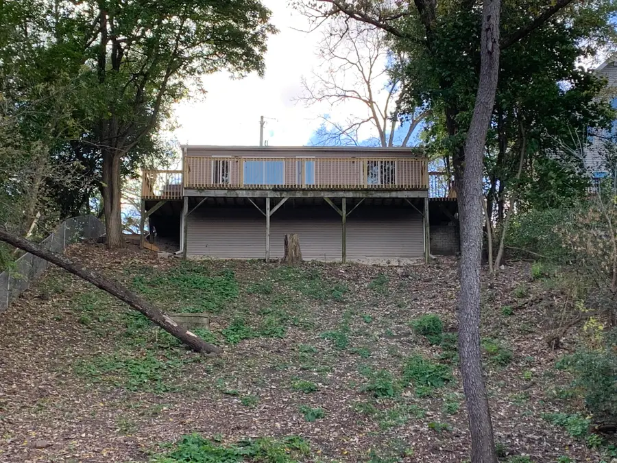 33312 Fairview Ct, Burlington, WI 53105 - Image #2