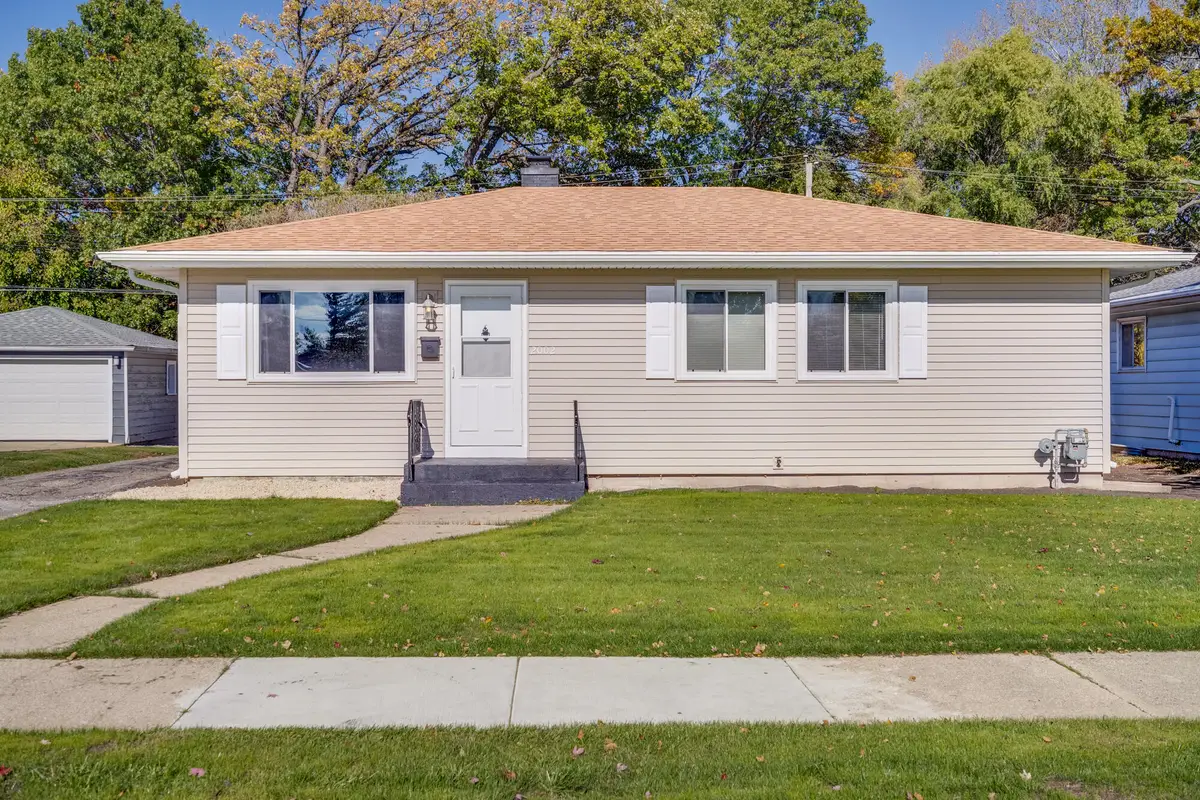 2002 84th St, Kenosha, WI 53143 - Image #1