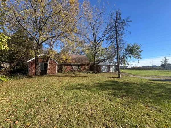 2039 S Green Bay Rd, Mount Pleasant, WI 53406