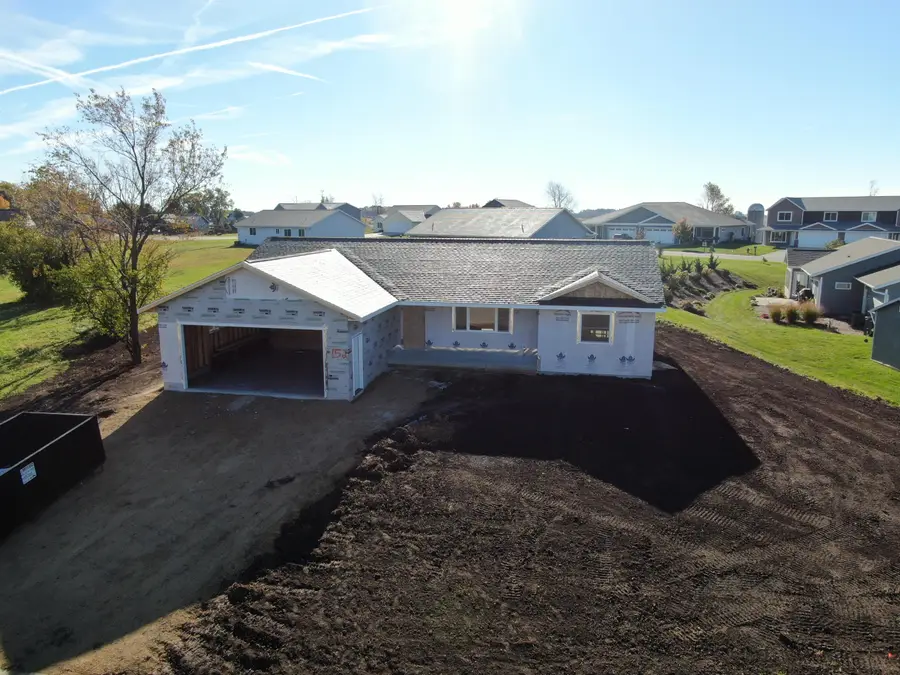 152 Sunflower St, Westby, WI 54667 - Image #2