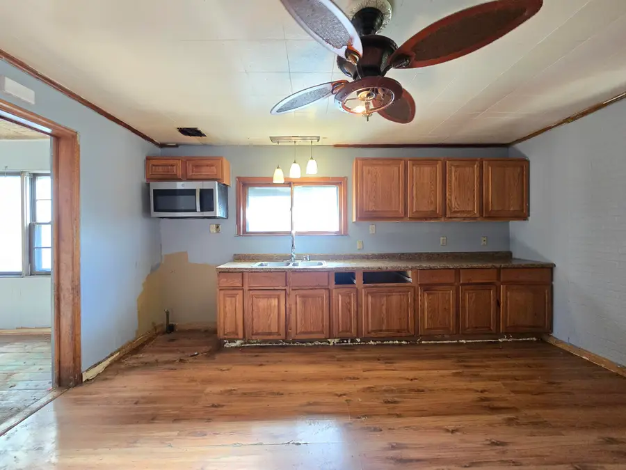 1929 N 18th St, Milwaukee, WI 53205 - Image #3