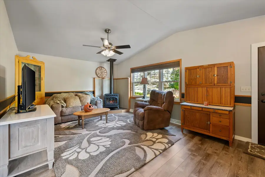 1016 Audubon Rd, Howards Grove, WI 53083 - Image #2