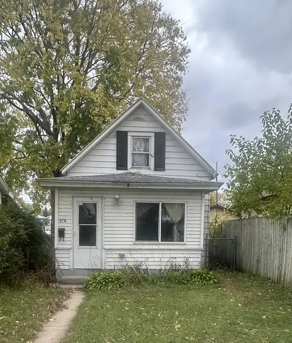 214 Rose St, La Crosse, WI 54603