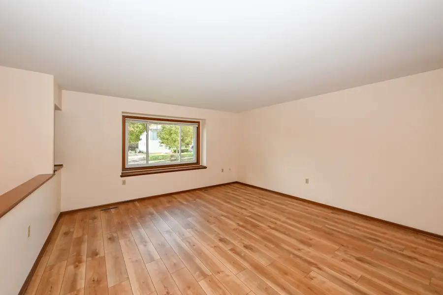 508 S 93rd St, Milwaukee, WI 53214 - Image #3