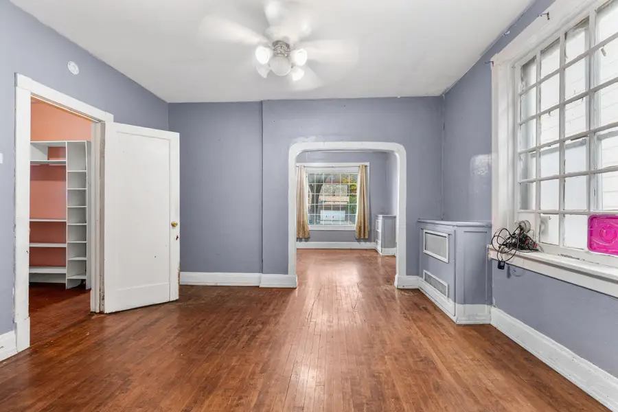 1835 W Becher St, Milwaukee, WI 53215 - Image #2